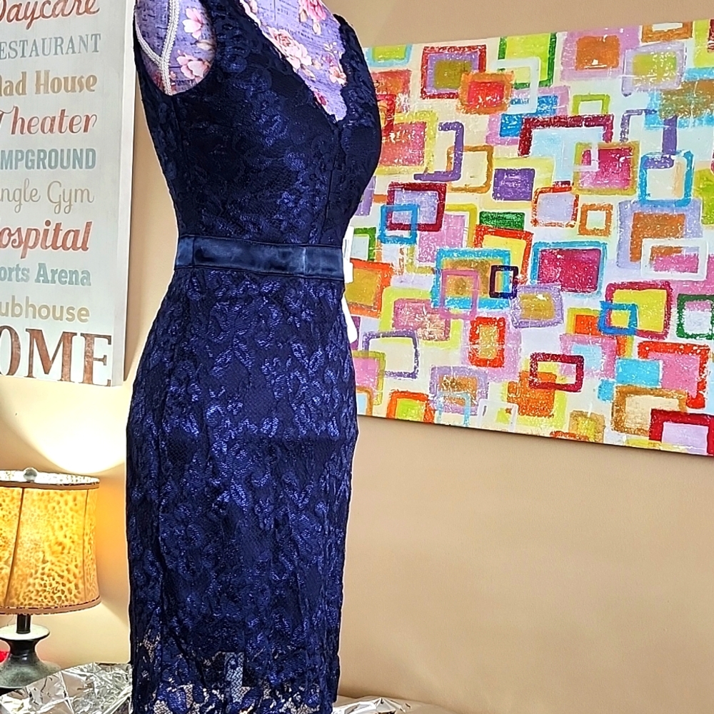 Brand New TEEZE ME FLORAL LACE SLEEVELESS BODYCON MINI Dress-3